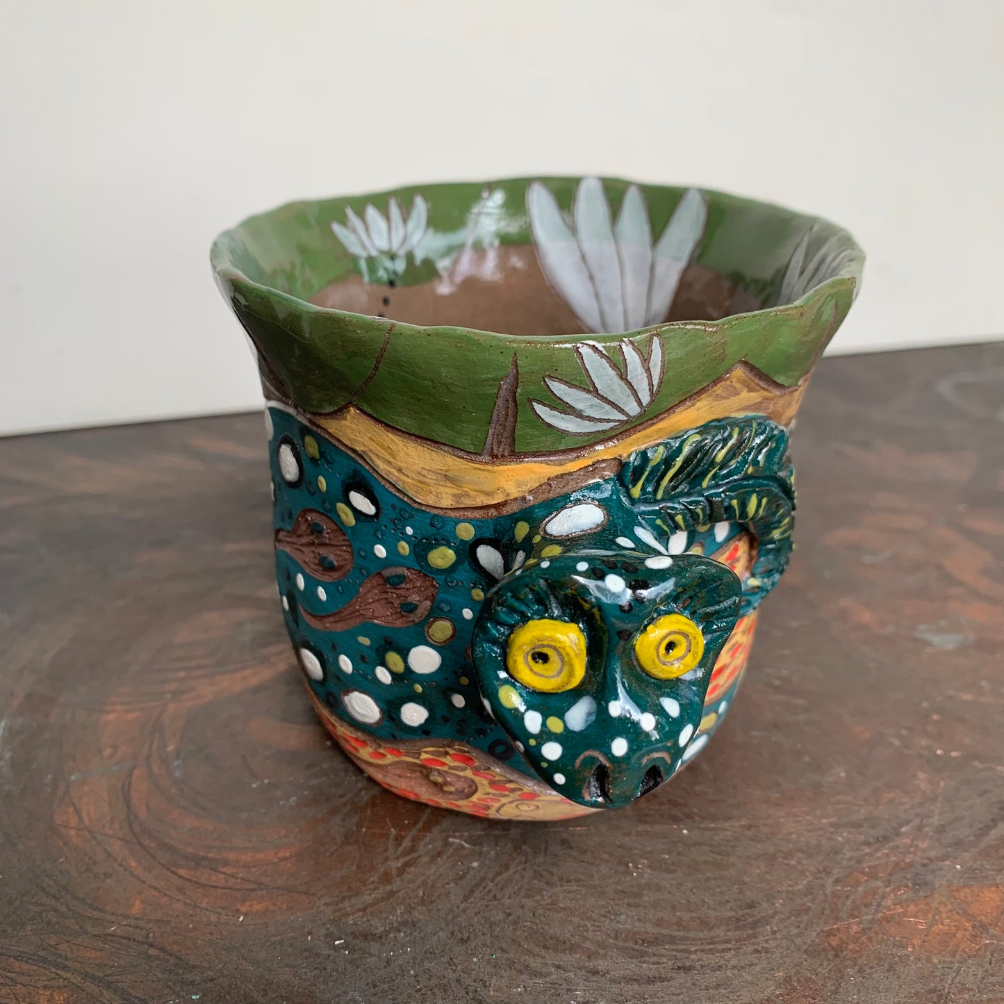 Froggie planter