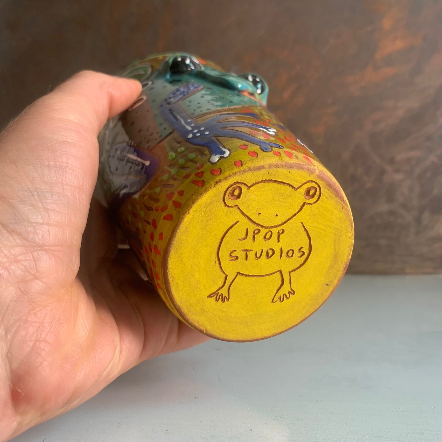 Dart frog tumbler