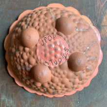 Load image into Gallery viewer, Tiger lily bowl

