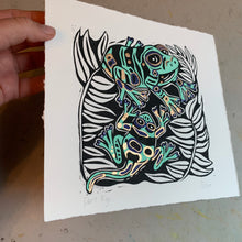 Load image into Gallery viewer, Handpainted turquiose frog linocut

