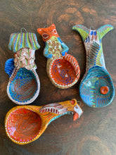 Load image into Gallery viewer, Plant head ceramic spoon
