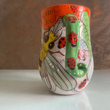 Load image into Gallery viewer, Queen bee mug
