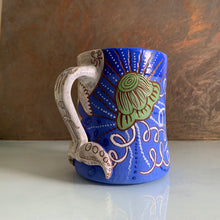 Load image into Gallery viewer, Beluga mug
