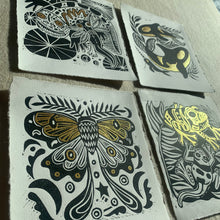 Load image into Gallery viewer, Orca and kelp linocut
