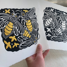 Load image into Gallery viewer, Lightning bug linocut
