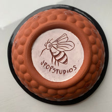 Load image into Gallery viewer, Queen Bee with turquoise rim 3
